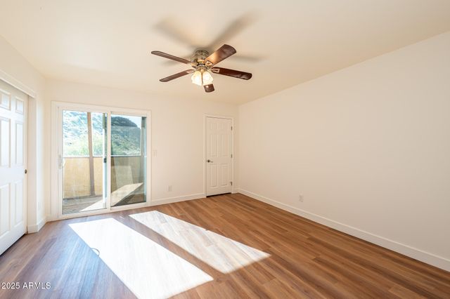 1601 W SUNNYSIDE Drive 127, Phoenix, AZ 85029