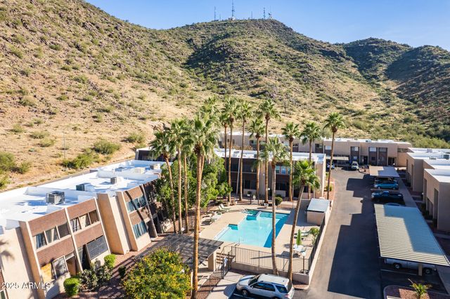 1601 W SUNNYSIDE Drive 127, Phoenix, AZ 85029