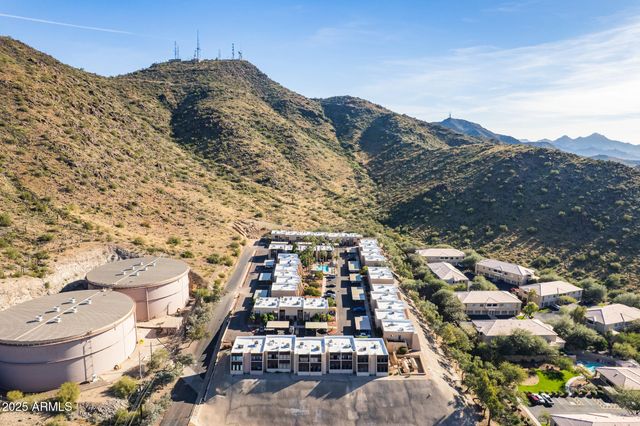 1601 W SUNNYSIDE Drive 127, Phoenix, AZ 85029