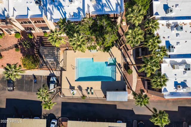 1601 W SUNNYSIDE Drive 127, Phoenix, AZ 85029