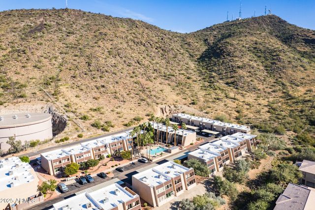 1601 W SUNNYSIDE Drive 127, Phoenix, AZ 85029