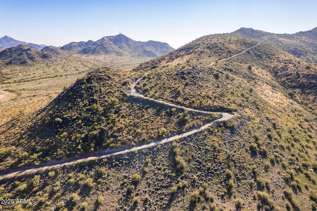 1601 W SUNNYSIDE Drive 127, Phoenix, AZ 85029