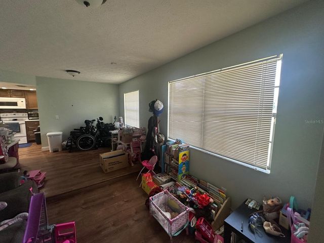 17042 NATURE TRAIL, Lutz, FL 33558