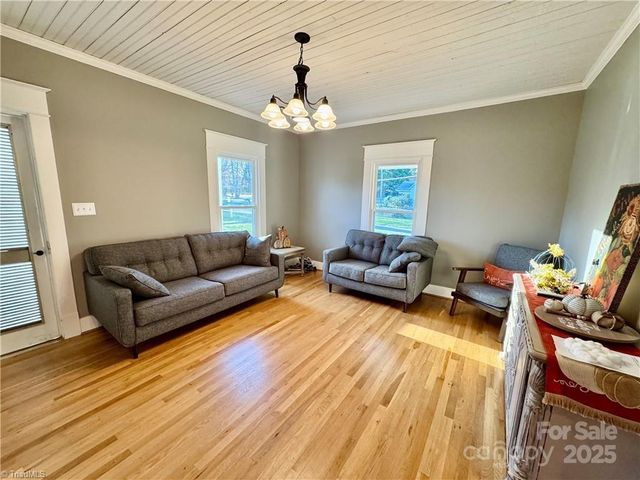 327 S Carolina Avenue, Boonville, NC 27011