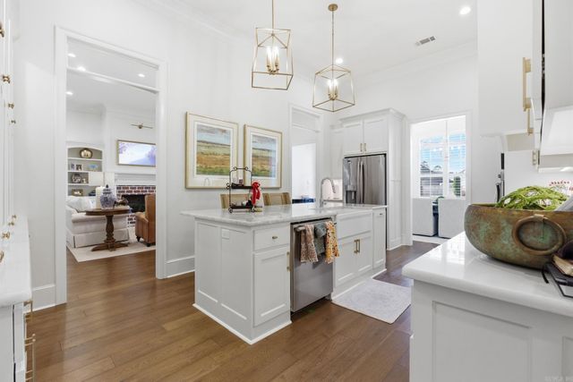 806 Nature Way, Benton, AR 72019