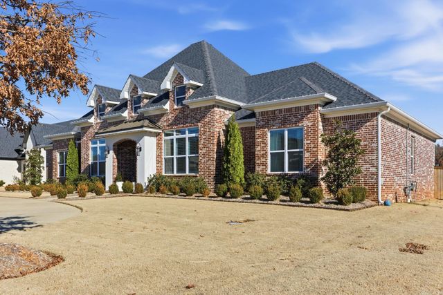 806 Nature Way, Benton, AR 72019