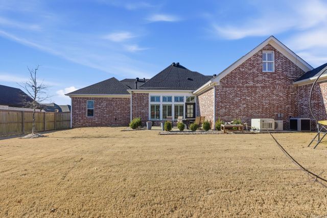 806 Nature Way, Benton, AR 72019