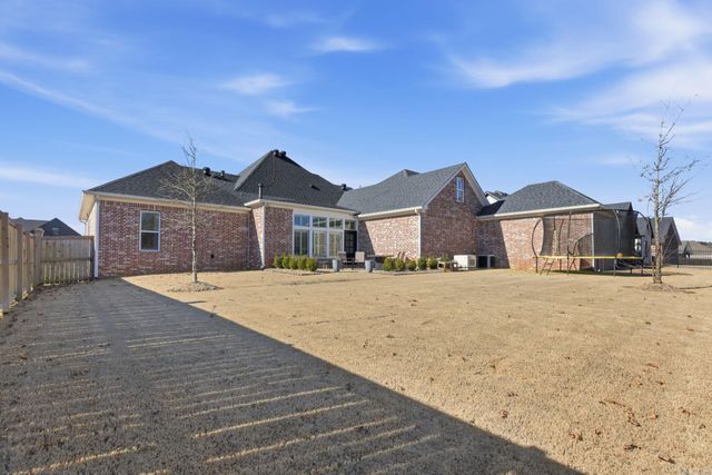 806 Nature Way, Benton, AR 72019