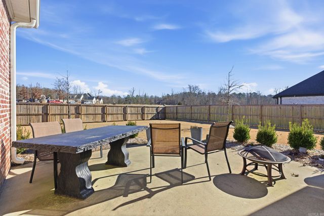 806 Nature Way, Benton, AR 72019