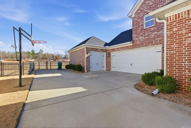 806 Nature Way, Benton, AR 72019