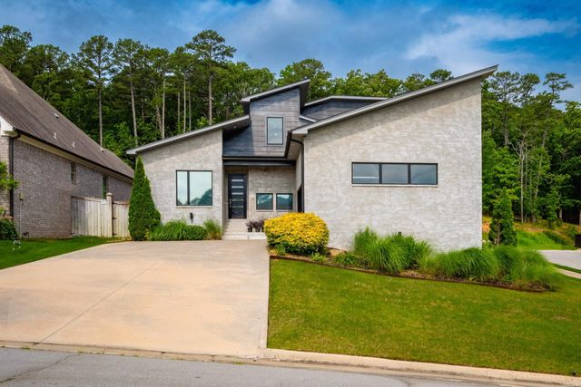 2 Sycamore Court, Little Rock, AR 72223