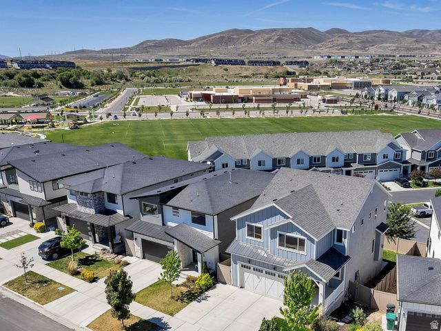 15228 S PARK BLUFF WAY, Bluffdale, UT 84065