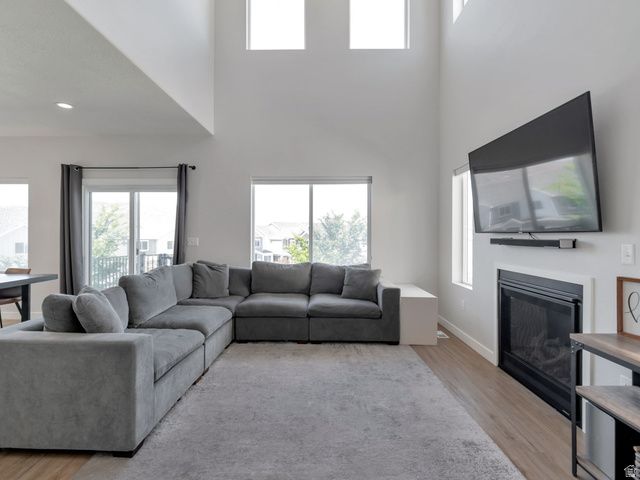 15228 S PARK BLUFF WAY, Bluffdale, UT 84065