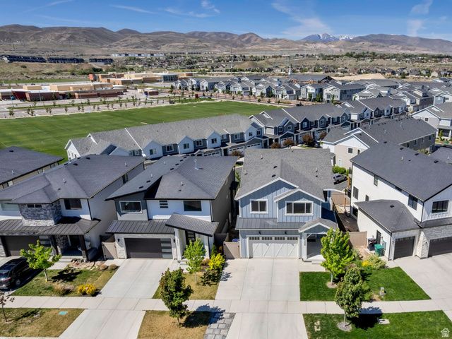 15228 S PARK BLUFF WAY, Bluffdale, UT 84065