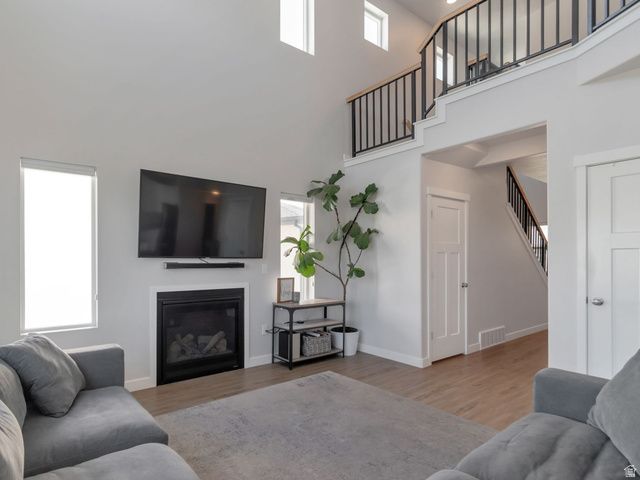 15228 S PARK BLUFF WAY, Bluffdale, UT 84065