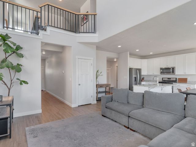 15228 S PARK BLUFF WAY, Bluffdale, UT 84065