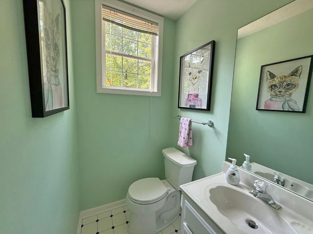 303 Cherrwood Drive, Westminster, SC 29693