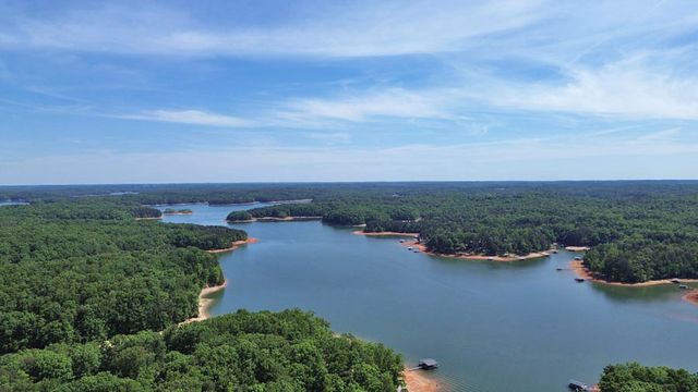 303 Cherrwood Drive, Westminster, SC 29693
