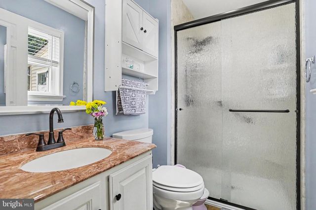 330 DOGWOOD LN, New Holland, PA 17557