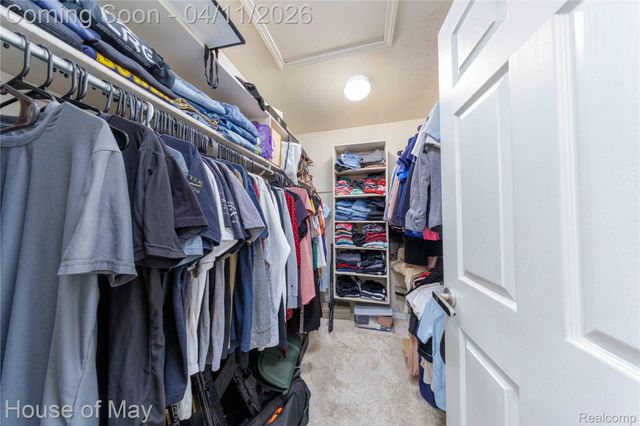 3044 Pheasant Run East Drive, Wixom, MI 48393