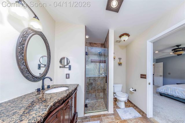 3044 Pheasant Run East Drive, Wixom, MI 48393