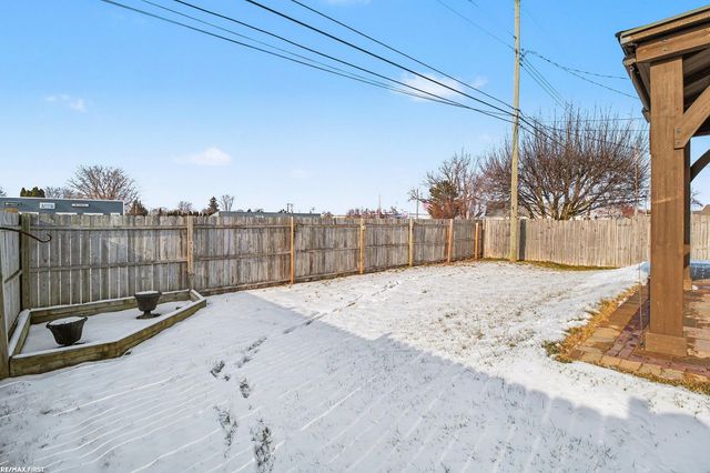 39739 Arbor Street, Harrison Twp, MI 48045