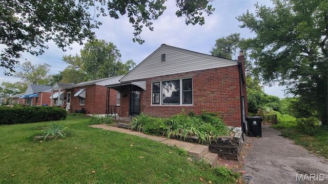8525 Appleton Drive, University City, MO 63132