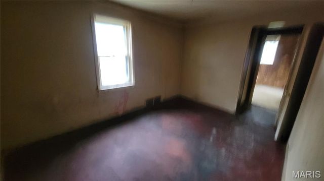 8525 Appleton Drive, University City, MO 63132