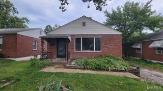 8525 Appleton Drive, University City, MO 63132