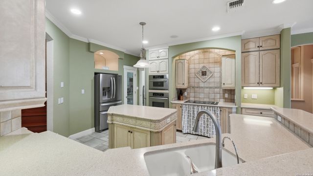 2289 Normandy Grace, New Braunfels, TX 78130