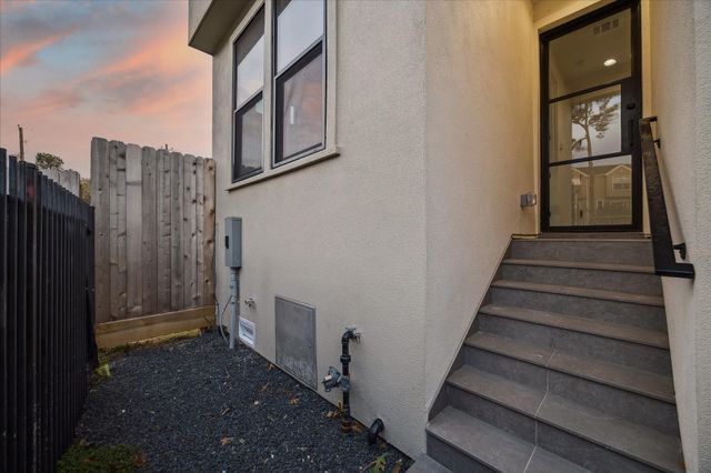 12818 Verdi Drive, Houston, TX 77024