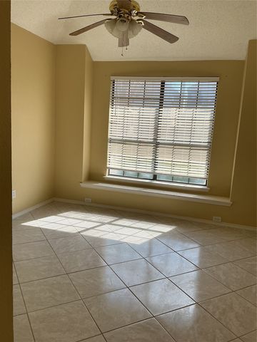 6027 Homestead Court, Dallas, TX 75252