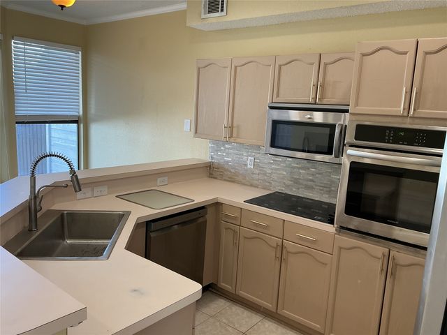 6027 Homestead Court, Dallas, TX 75252