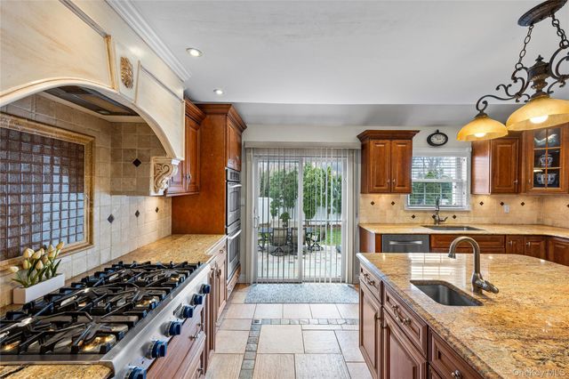 42 Irving Avenue, North Babylon, NY 11703