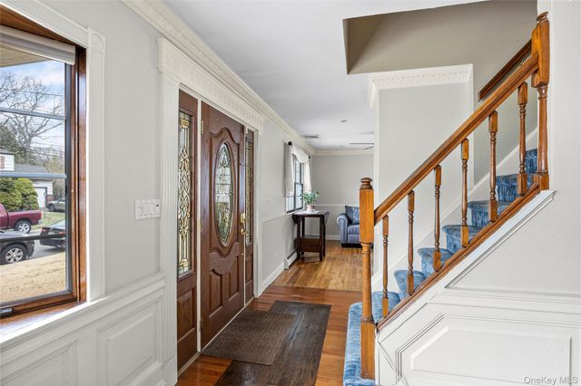 42 Irving Avenue, North Babylon, NY 11703