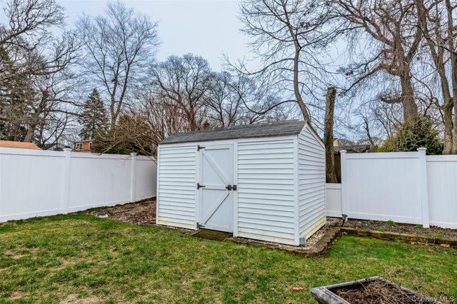 42 Irving Avenue, North Babylon, NY 11703