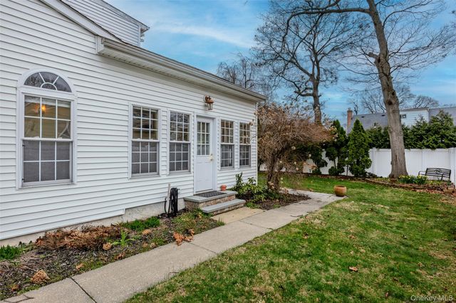 42 Irving Avenue, North Babylon, NY 11703
