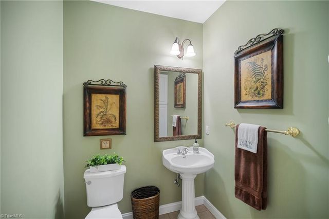 299 Ridge Drive, Lexington, NC 27295