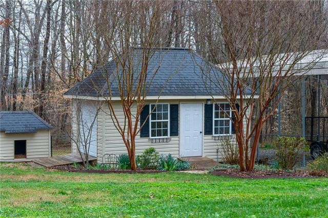 299 Ridge Drive, Lexington, NC 27295