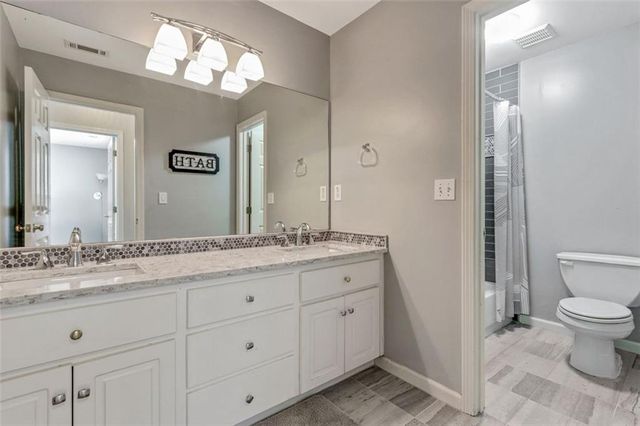 1054 AVERY CREEK Drive, Woodstock, GA 30188