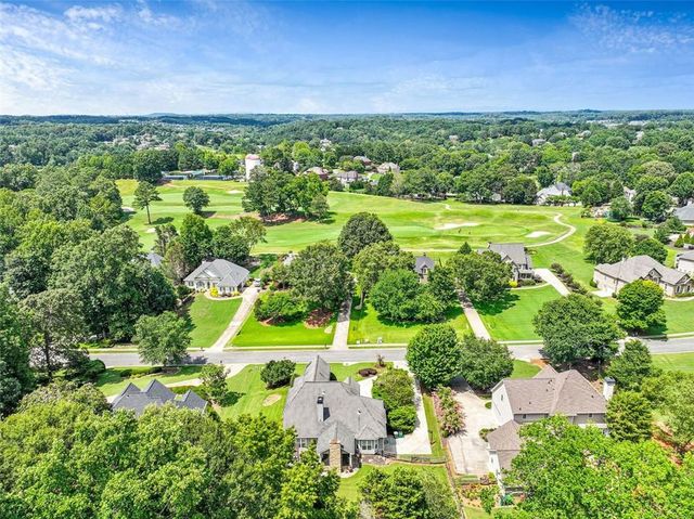 1054 AVERY CREEK Drive, Woodstock, GA 30188