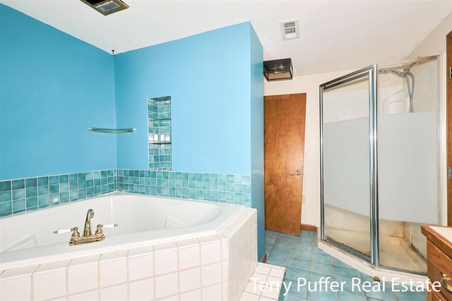 2569 Harding Avenue, Muskegon, MI 49441