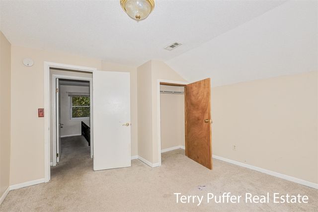 2569 Harding Avenue, Muskegon, MI 49441