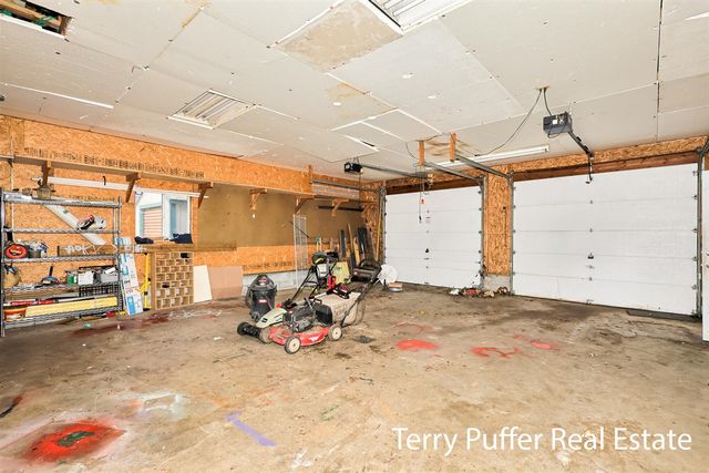 2569 Harding Avenue, Muskegon, MI 49441