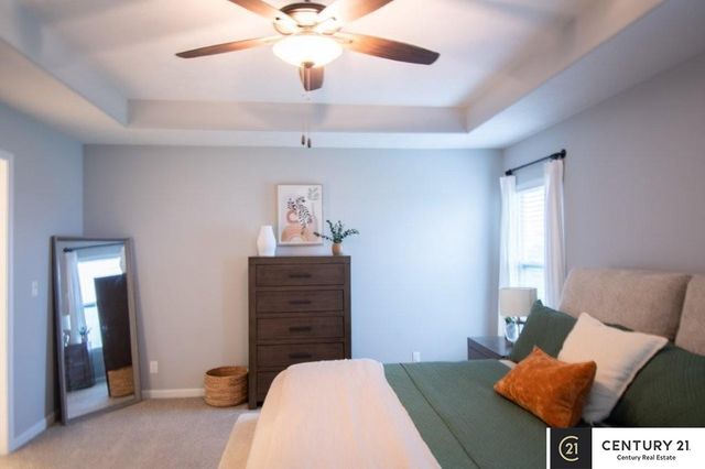 10433 S 110th Street, Papillion, NE 68046