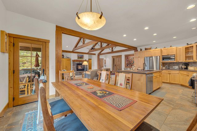 56160 Sable Rock Loop, Bend, OR 97707