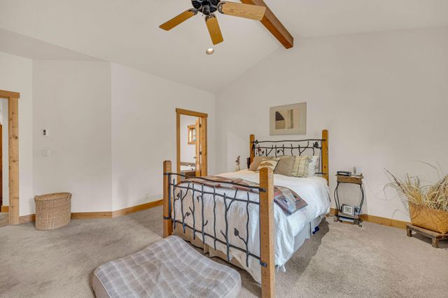 56160 Sable Rock Loop, Bend, OR 97707