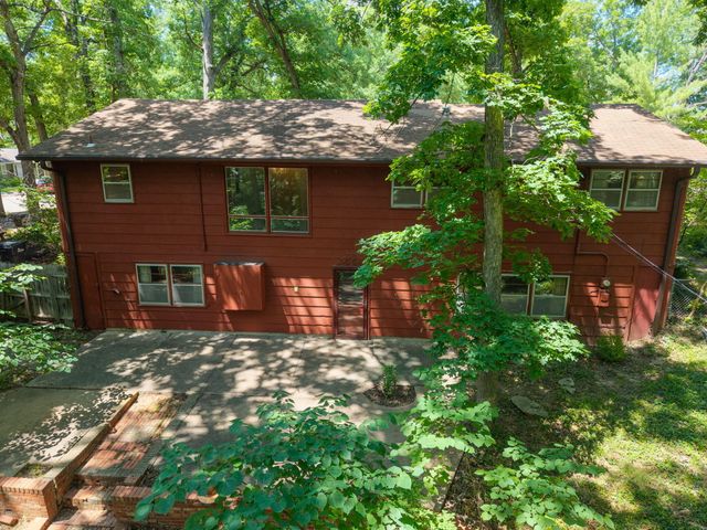 1906 DARTMOUTH, Columbia, MO 65203