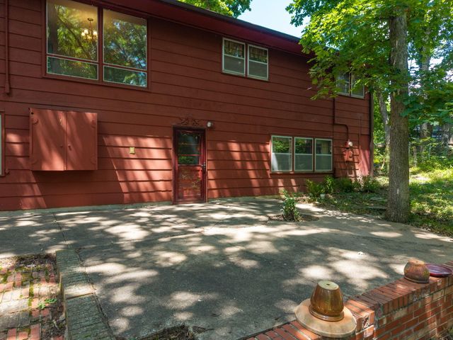 1906 DARTMOUTH, Columbia, MO 65203