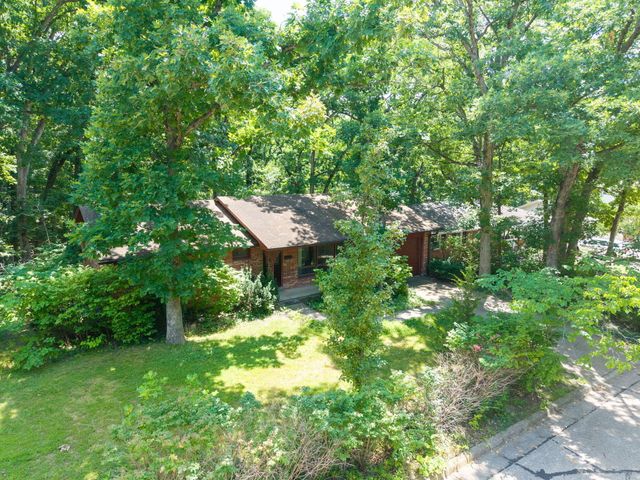 1906 DARTMOUTH, Columbia, MO 65203